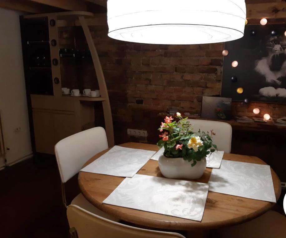 2 Story Studio Apartment Free Parking Included ريغا المظهر الخارجي الصورة