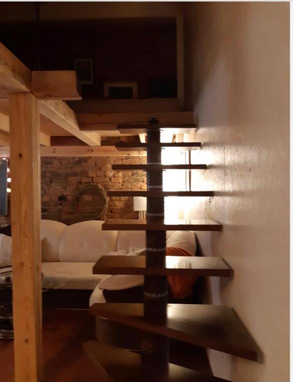 2 Story Studio Apartment Free Parking Included ريغا المظهر الخارجي الصورة